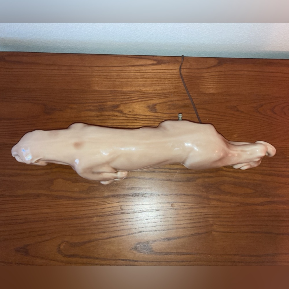 RARE 1950’s CERAMIC BEIGE PANTHER CAT TV MID CENTURY MODERN LAMP - Picture 4 of 16